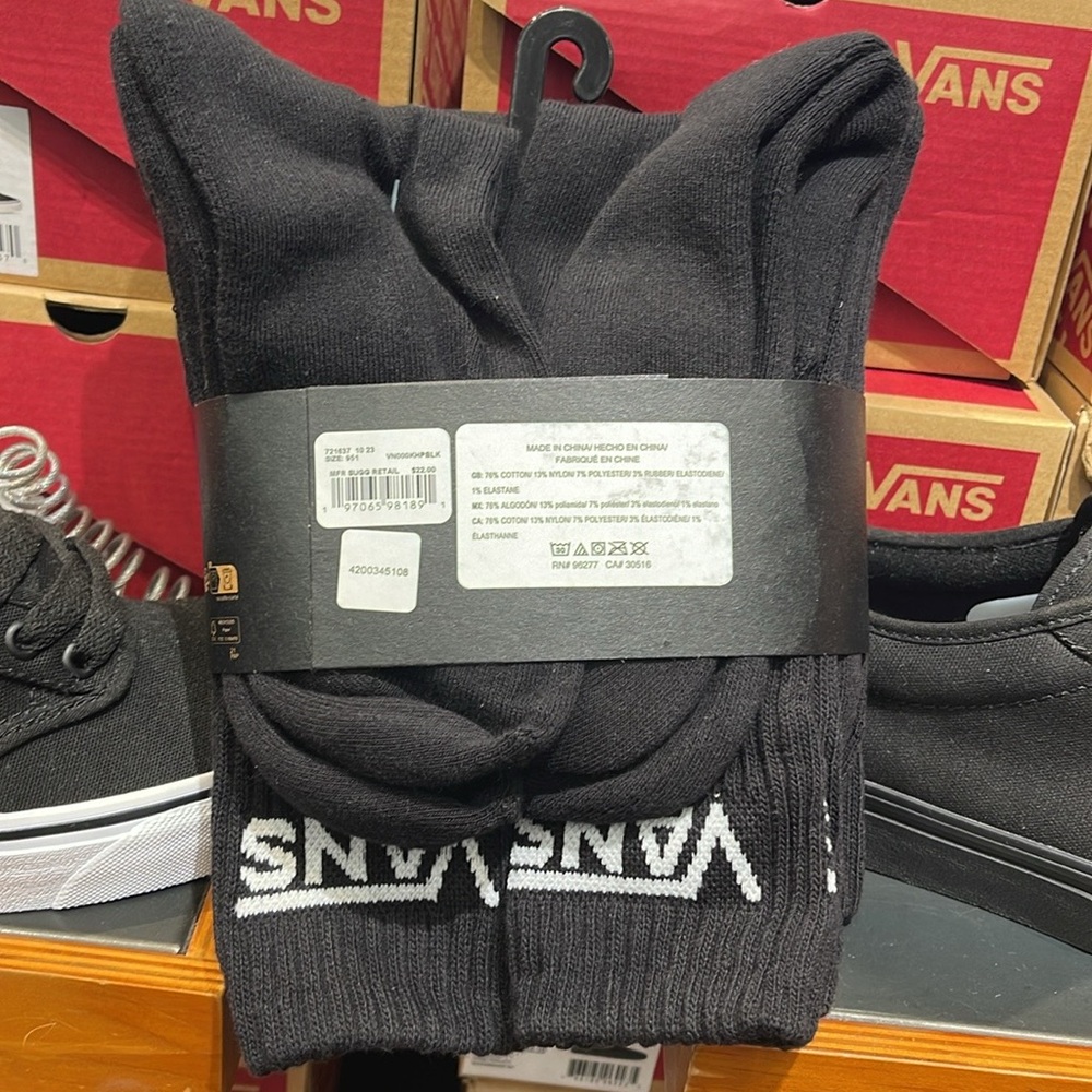 Vans Socks 6 pairs set CREW VANS.
"OFF THE WALL" Black /White 
NWT - Picture 15 of 16